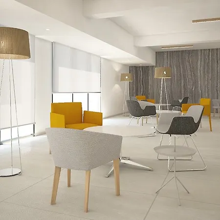 Hotel Agaro 4*