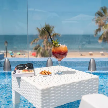 Hotel Agaro 4*