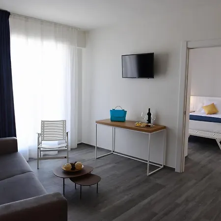 Agaro Hotel 4*