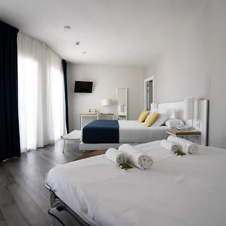 Agaro Hotel