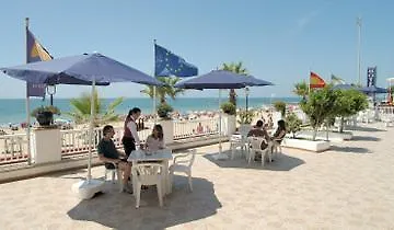 Hotel Agaro 4*